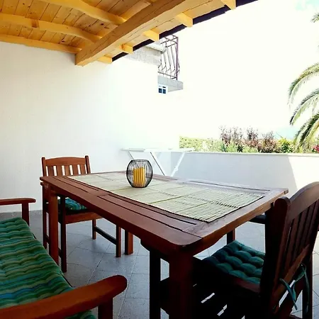 Apartmani Tina Jelsa  Exterior photo