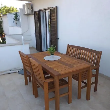 Apartmani Tina Jelsa  Exterior photo