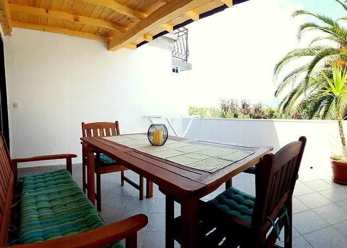 Apartmani Tina